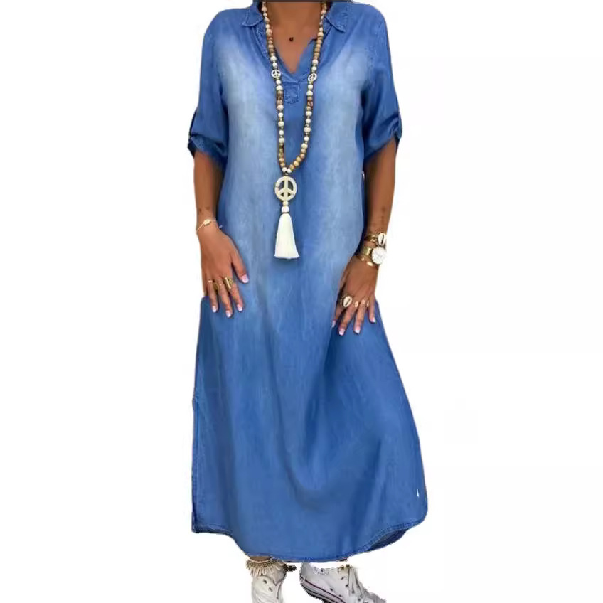Cycling Commute Outfit - Luźna damska sukienka jeansowa, sprany fason,
