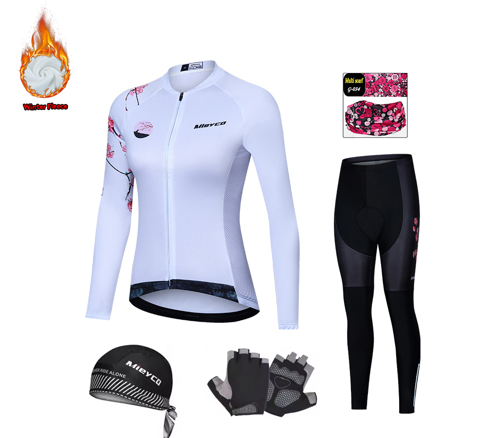 Ulepszona wersja żelowego podk – Cycling Commute Outfit recenzja i cena